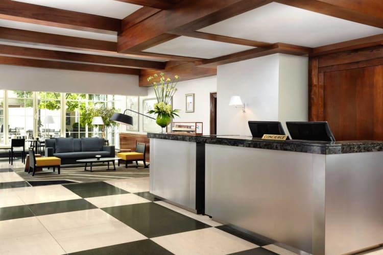Concierge Desk
