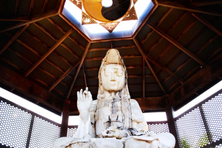 Buddha sanctuary