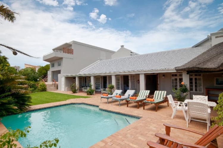 Cottage-Pie-Pool