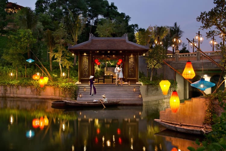 Destination Dining