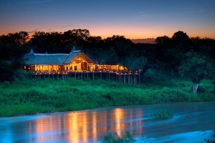 Lodge-exterior