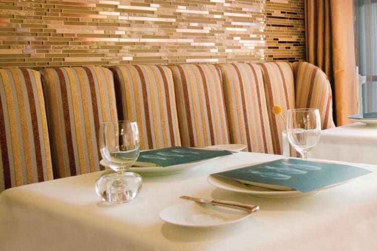 Aubergine dining