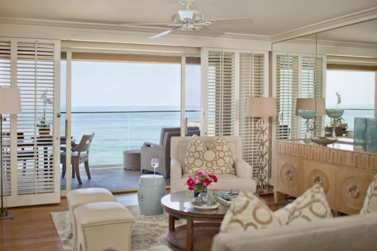 California Suite Living Area