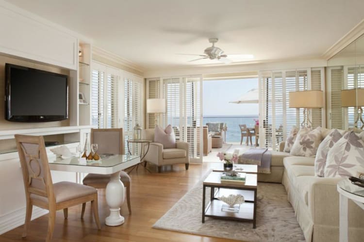 Vista Suite Living Area