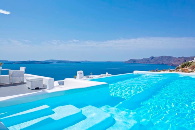 Hotel pool