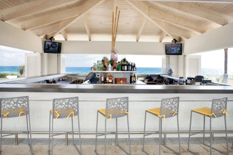 Beaches Bar
