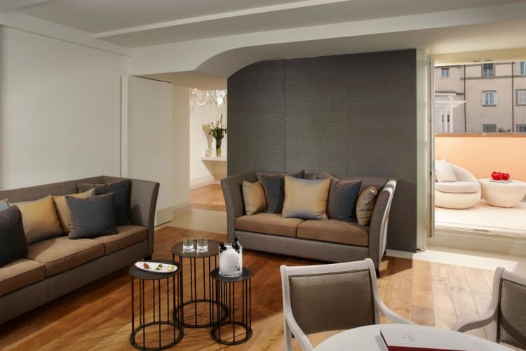 Emperor Penthouse And Wellness Master Suite 2