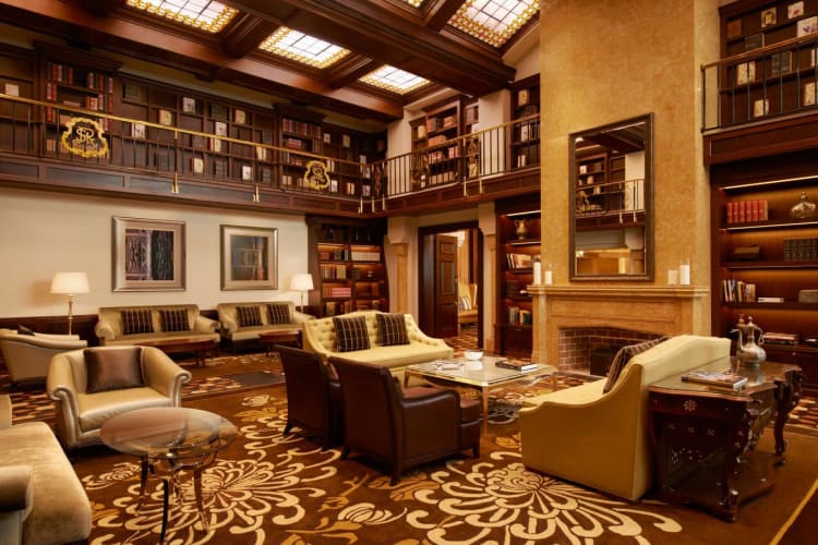 The St Regis Bar Library