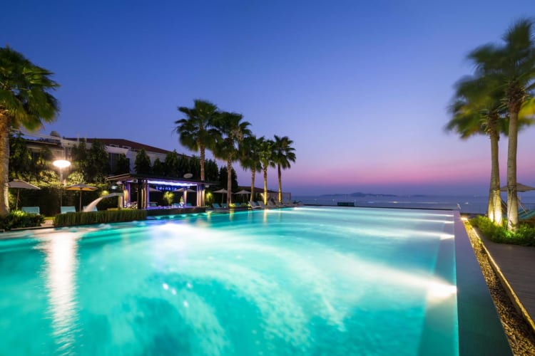 Twinkle-Pool