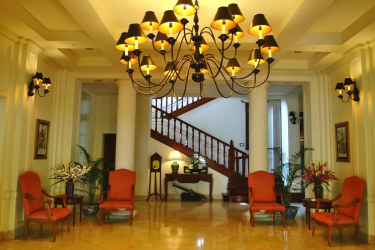 Hotel-Lobby