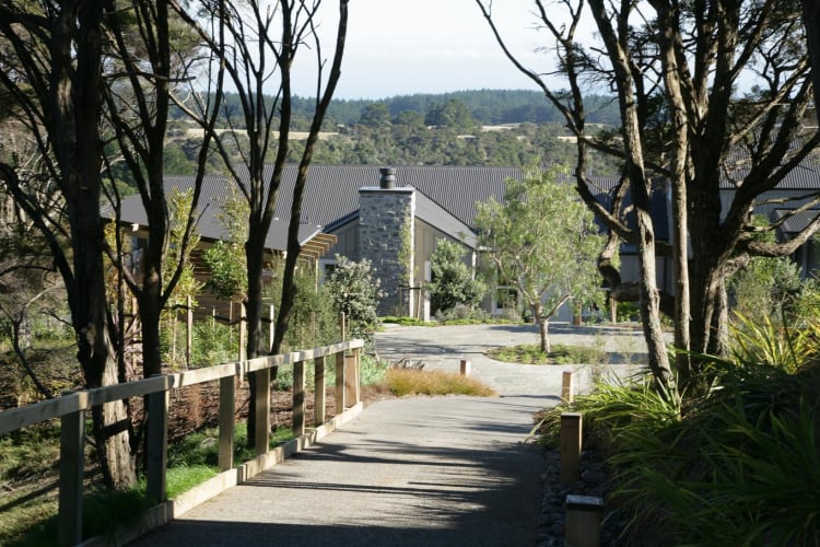 Path-to-Owner-s-Cottage