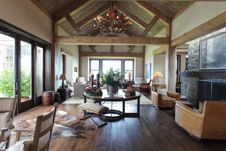 The-Main-Lounge