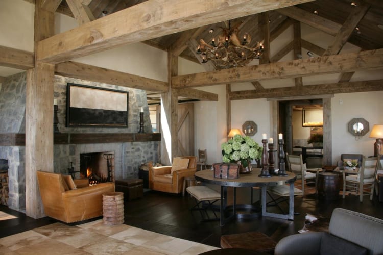 The-Main-Lounge