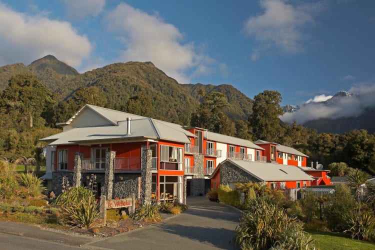 Distinction Fox Glacier Hotel