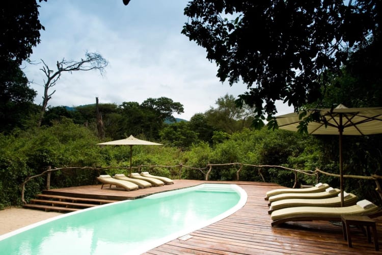 Swimming pool