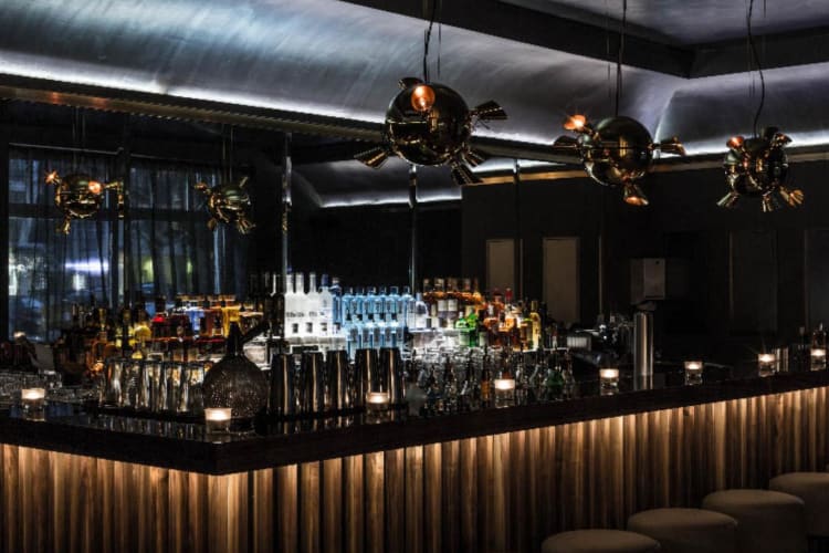 Bar