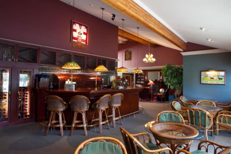 Bourbon Lounge