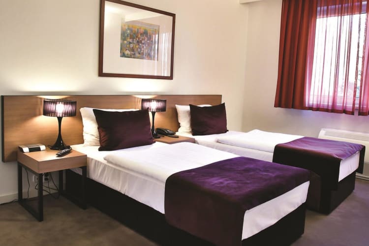 Two-Bedroom-Apartment-twin-bedroom