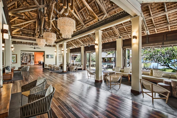 Reception lobby