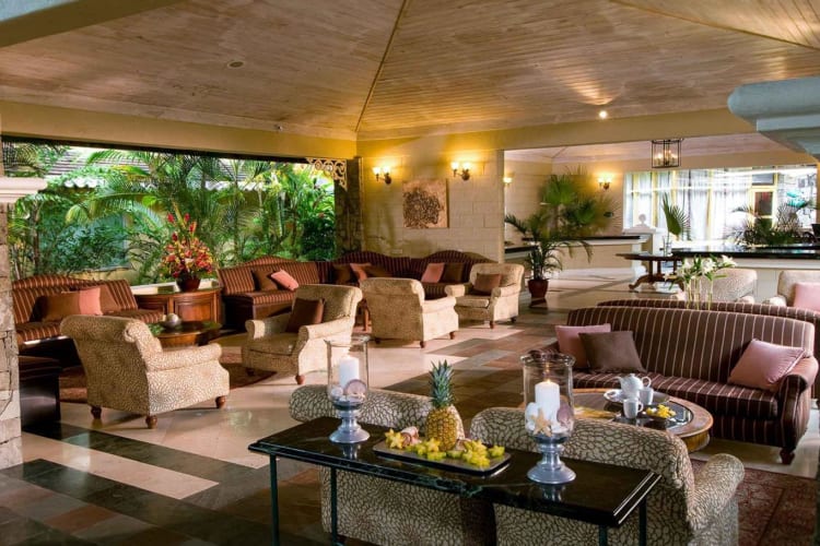 Hotel lobby lounge