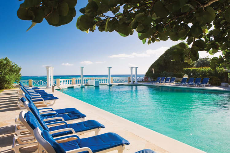 Crane Beach Pool
