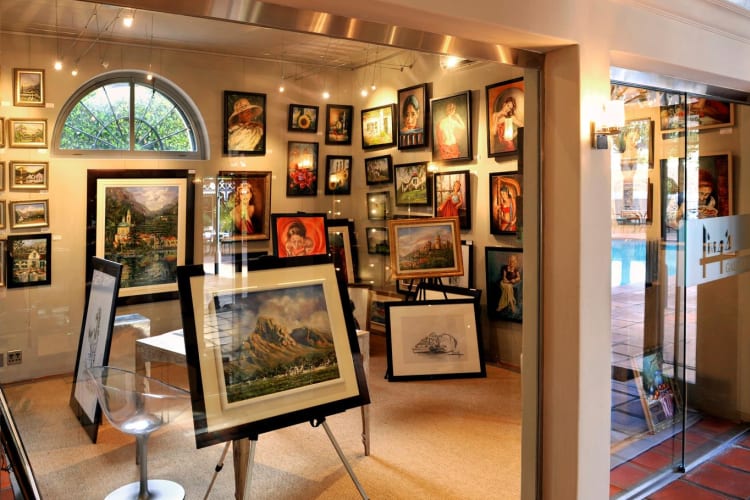 Lina's-Gallery