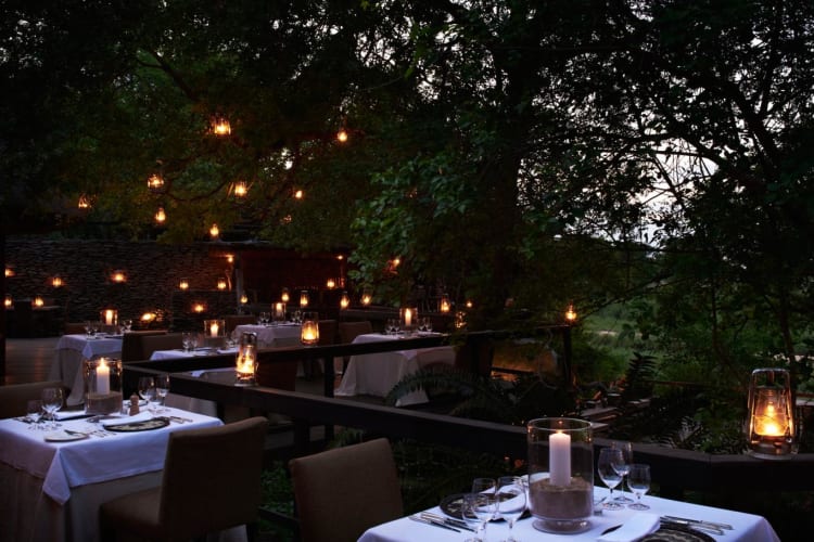 Singita-Boulders-Lodge-outside-dining