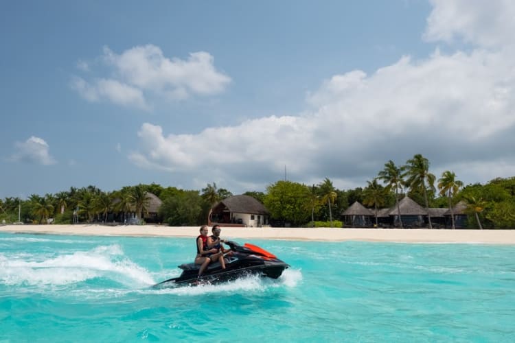 Jet ski