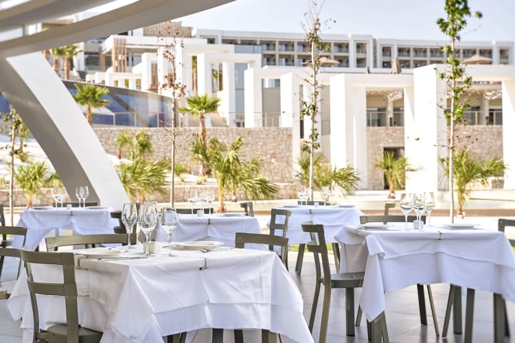 Thymari Greek a la carte restaurant