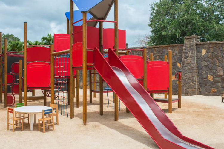 Kids' club exterior