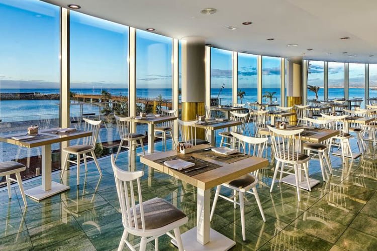 Restaurant 2