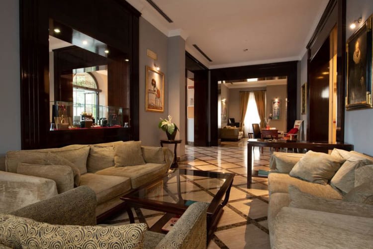 Lounge 2