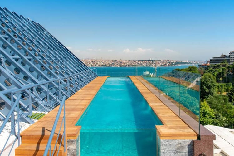 Rooftop pool