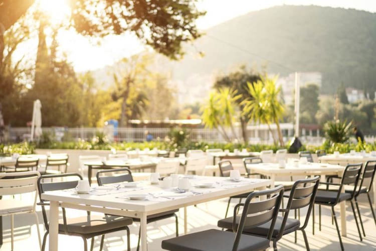 Outdoor dining