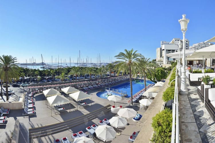 Pool and sunbeds