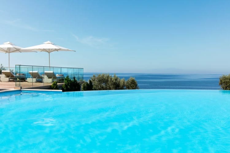 Provence Pool