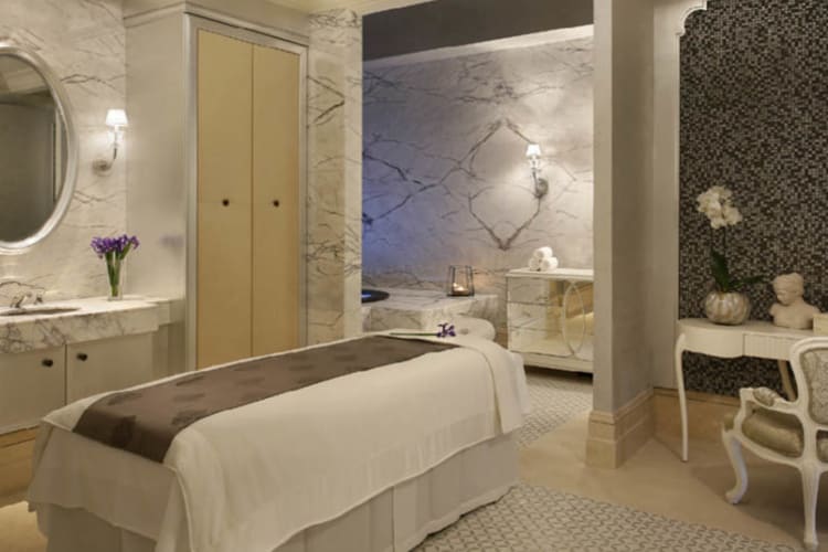 Spa Ladies treatment room