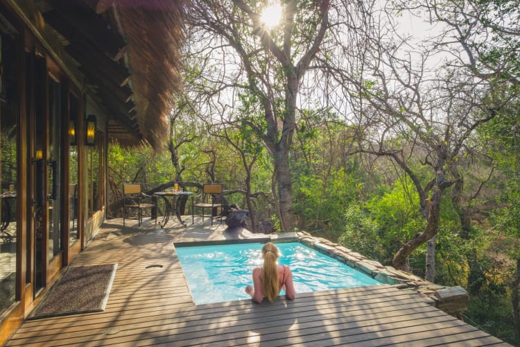 Jabulani suites girl in plunge pool