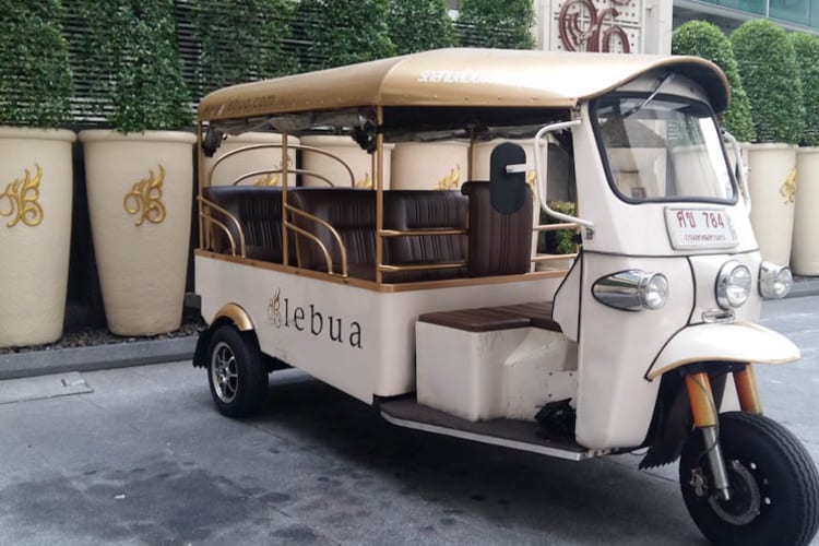 Lebua tuk tuk