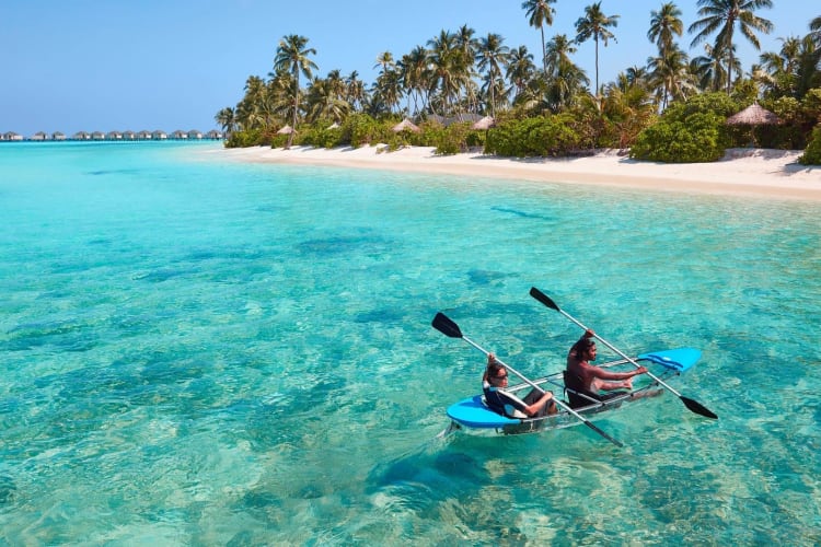 Glass bottom kayaks
