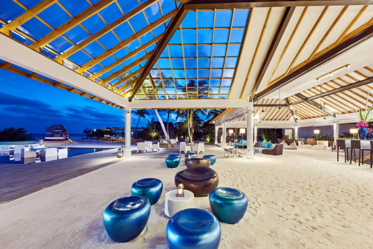 Thari Bar evening
