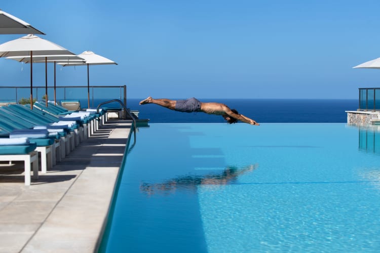 Infinity Pool Bar