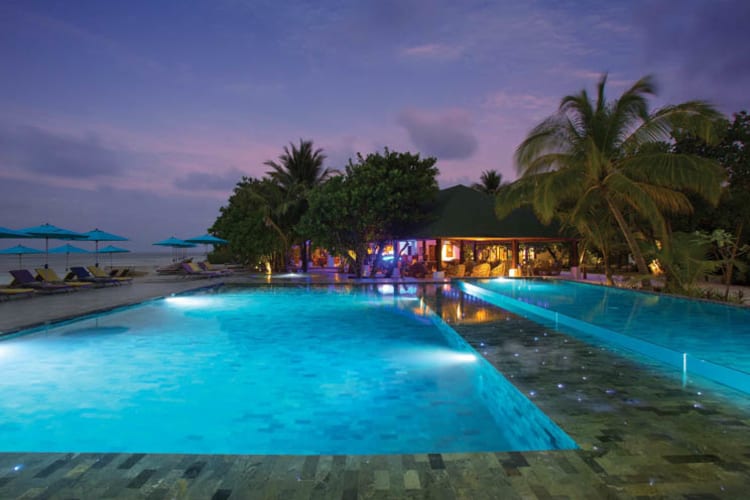 Helen's pool bar