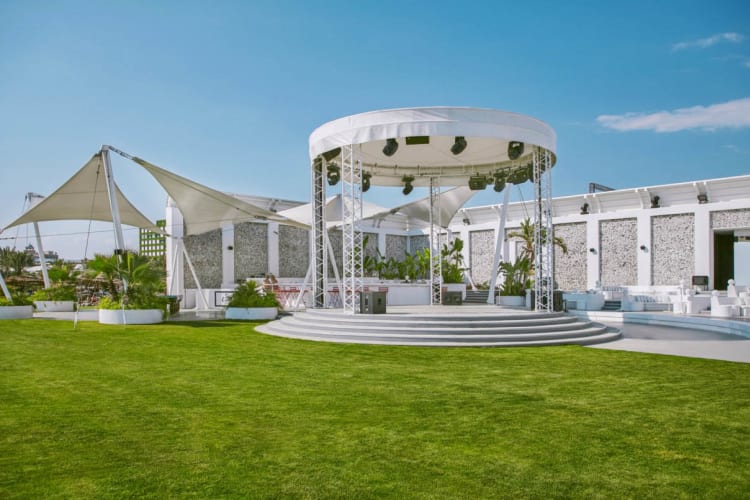 Tangerine Beach Club