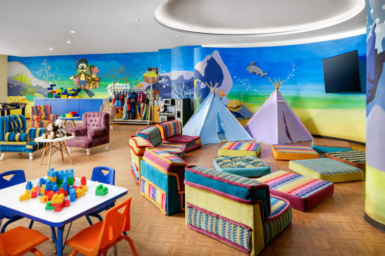 Kids club