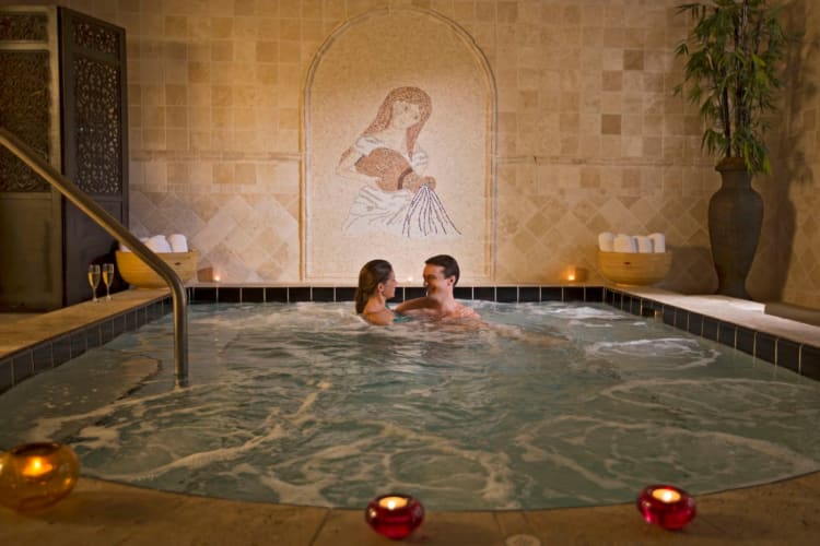 Spa hot tub