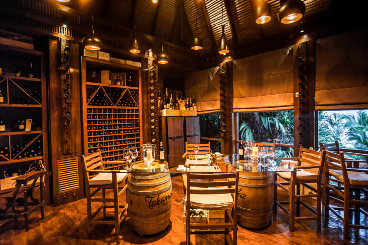 Dinning by Design Wine Boutique Romantic
