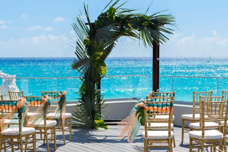 Wedding arch