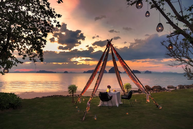 Destination Dining