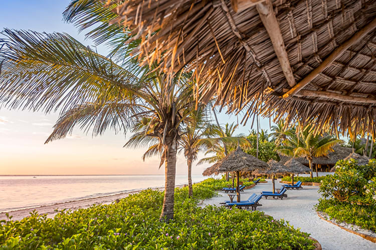 Breezes Beach & Sea